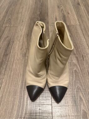 Chanel Women’s Interlocking C Lambskin Leather Beige Ankle Boots Size 37